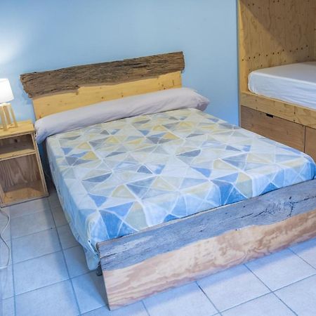 La Rectoria D'Albanya Hostel Bagian luar foto