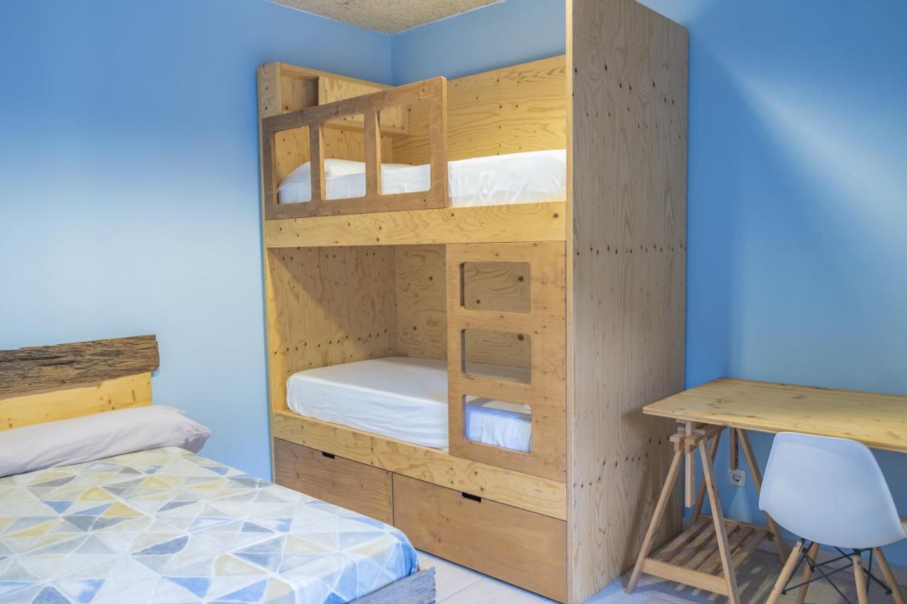 La Rectoria D'Albanya Hostel Bagian luar foto